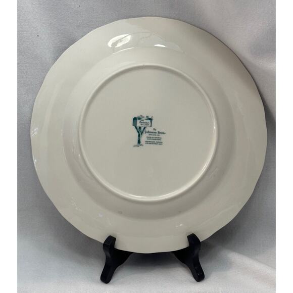 Johnson Brothers-England-The Friendly Village-The Lily Pond Plate-10 5/8" - Picture 3 of 4